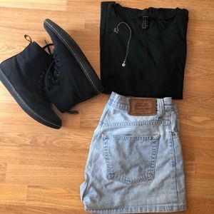 Forever 21 Dark Green Stripped Fabric Tee